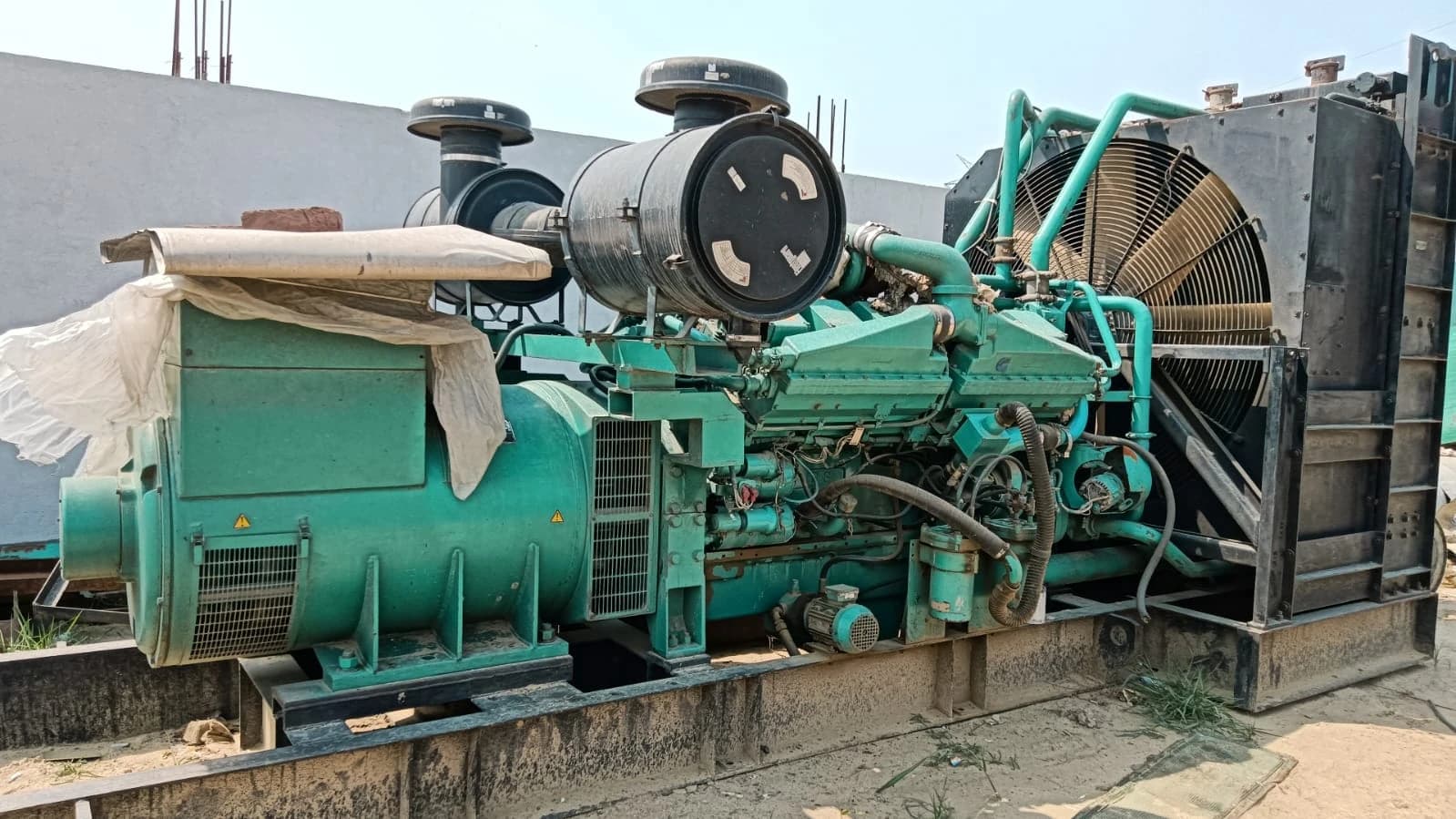 250 KVA silent diesel generator on rent from Jayco Power